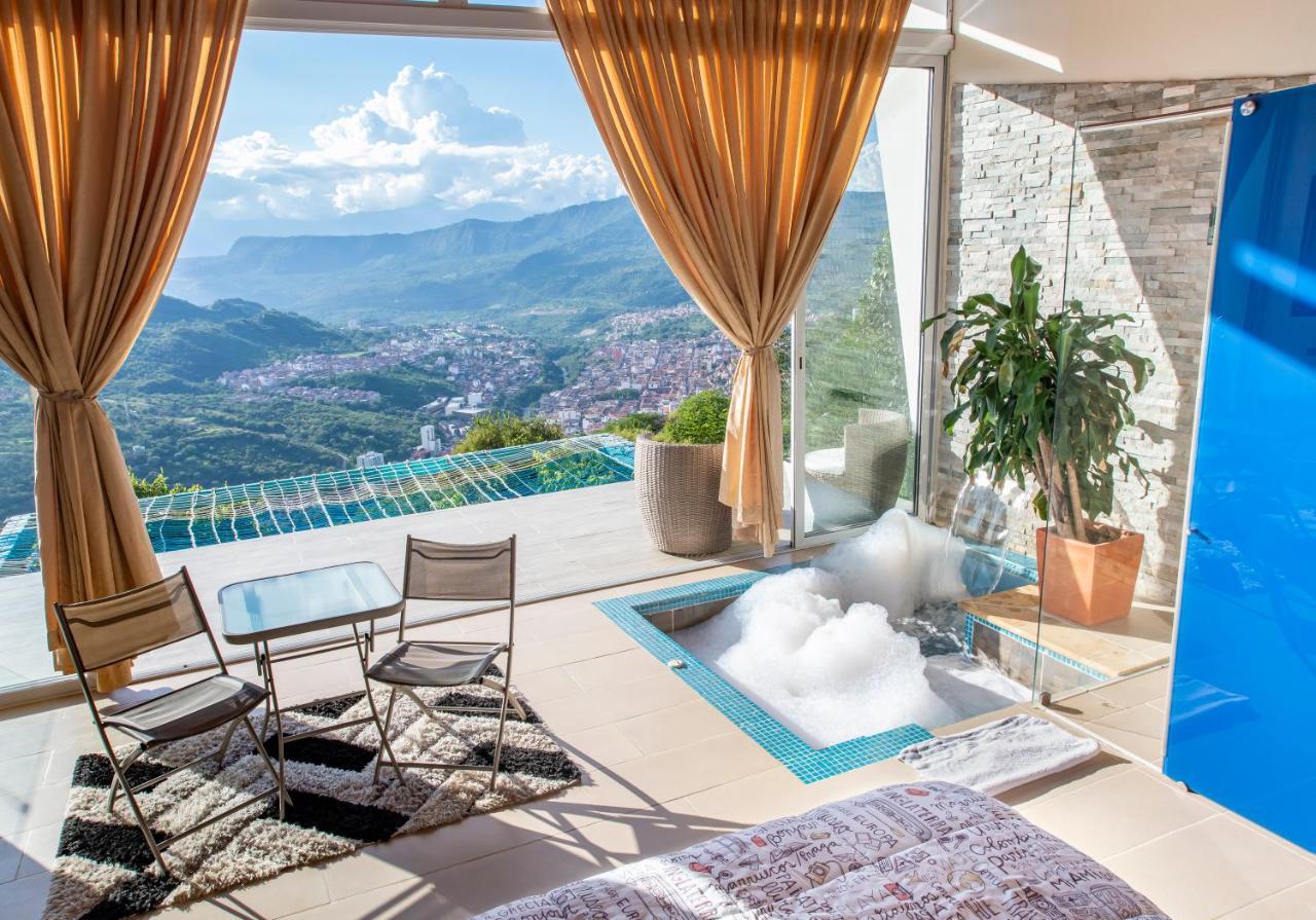 Sunset Palm Lodge 산힐 외부 사진