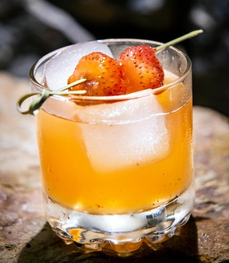Sunset Palm Lodge 산힐 외부 사진