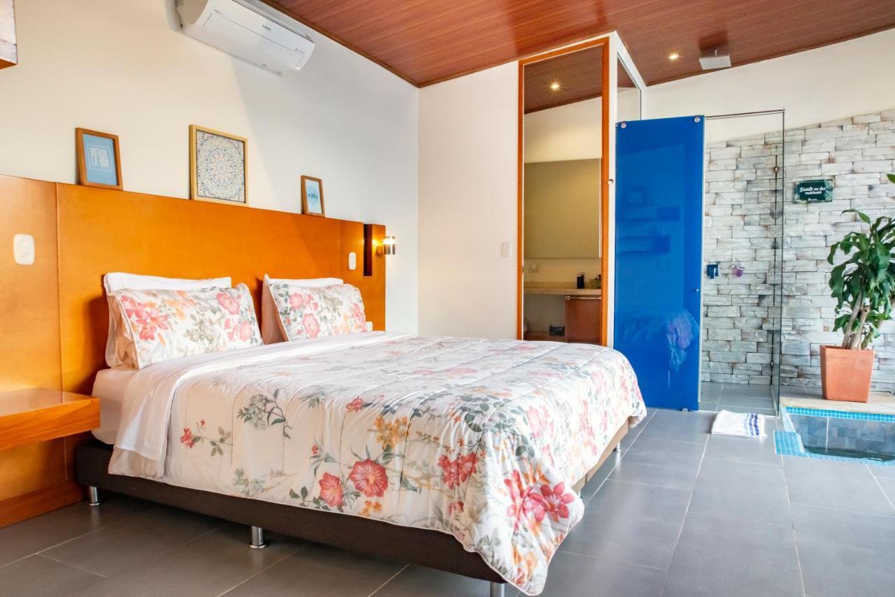 Sunset Palm Lodge 산힐 외부 사진