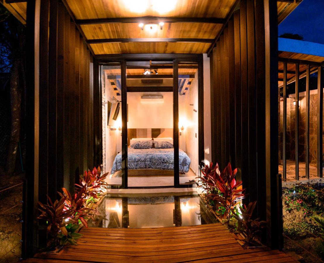 Sunset Palm Lodge 산힐 외부 사진